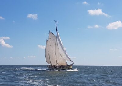 breesant-waddenzee Zeilschip Breesant op de Waddenzee