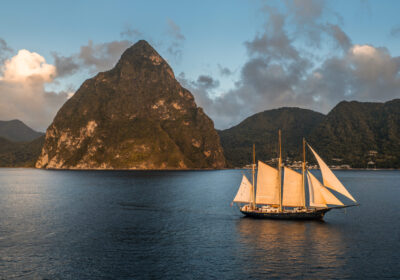 Meezeilen met de Blue Clipper naar St. Lucia