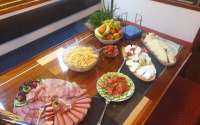 Het ontbijtbuffet op de Elegant