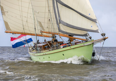 quadra-detail Een detailopname van de Quadra tijdens het zeilen op zee