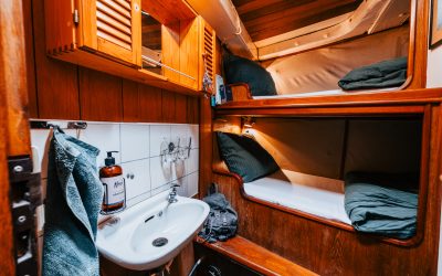 Zeilvakantie op een traditoneel Deens zeilschip met comfortable hutten