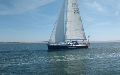 Segeln-rund-Hiddensee-bei-herlichstem-Wetter